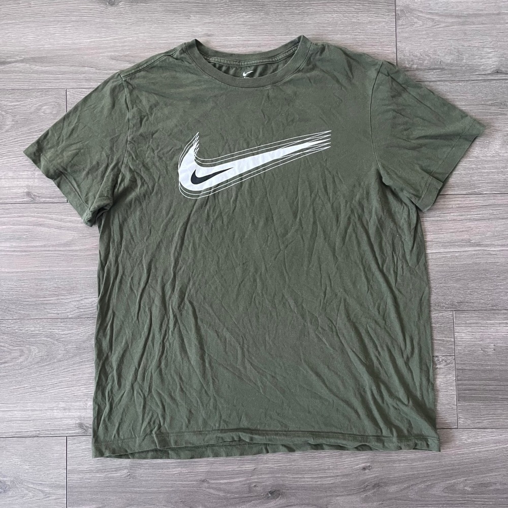 Nike Mens Graphic T-Shirt Olive Green White Swoosh Logo Crewneck Large